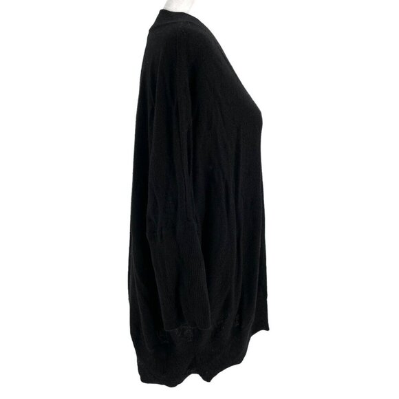 Anthropologie 100% Merino Wool Relaxed Boxy Pullover Sweater Black size Small - Picture 3 of 7